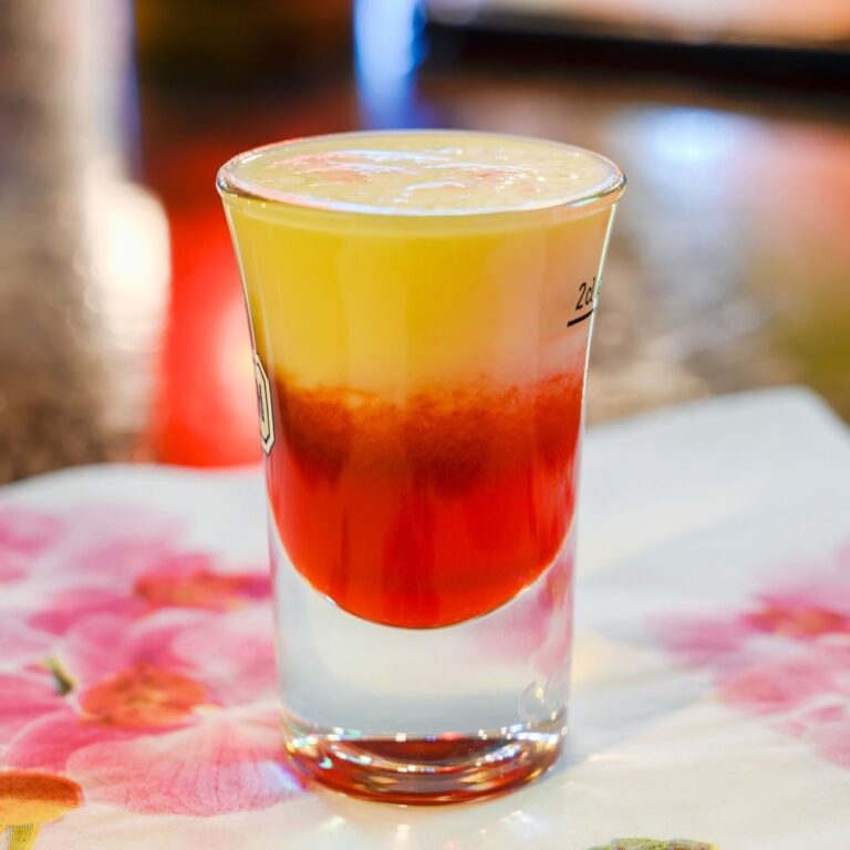 Fruchtige Shots bei Mango in Köln