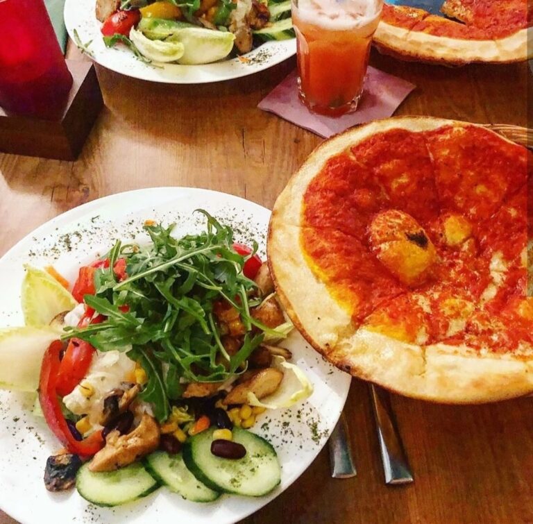 Leckeres Essen in Köln bei Mango am Ring